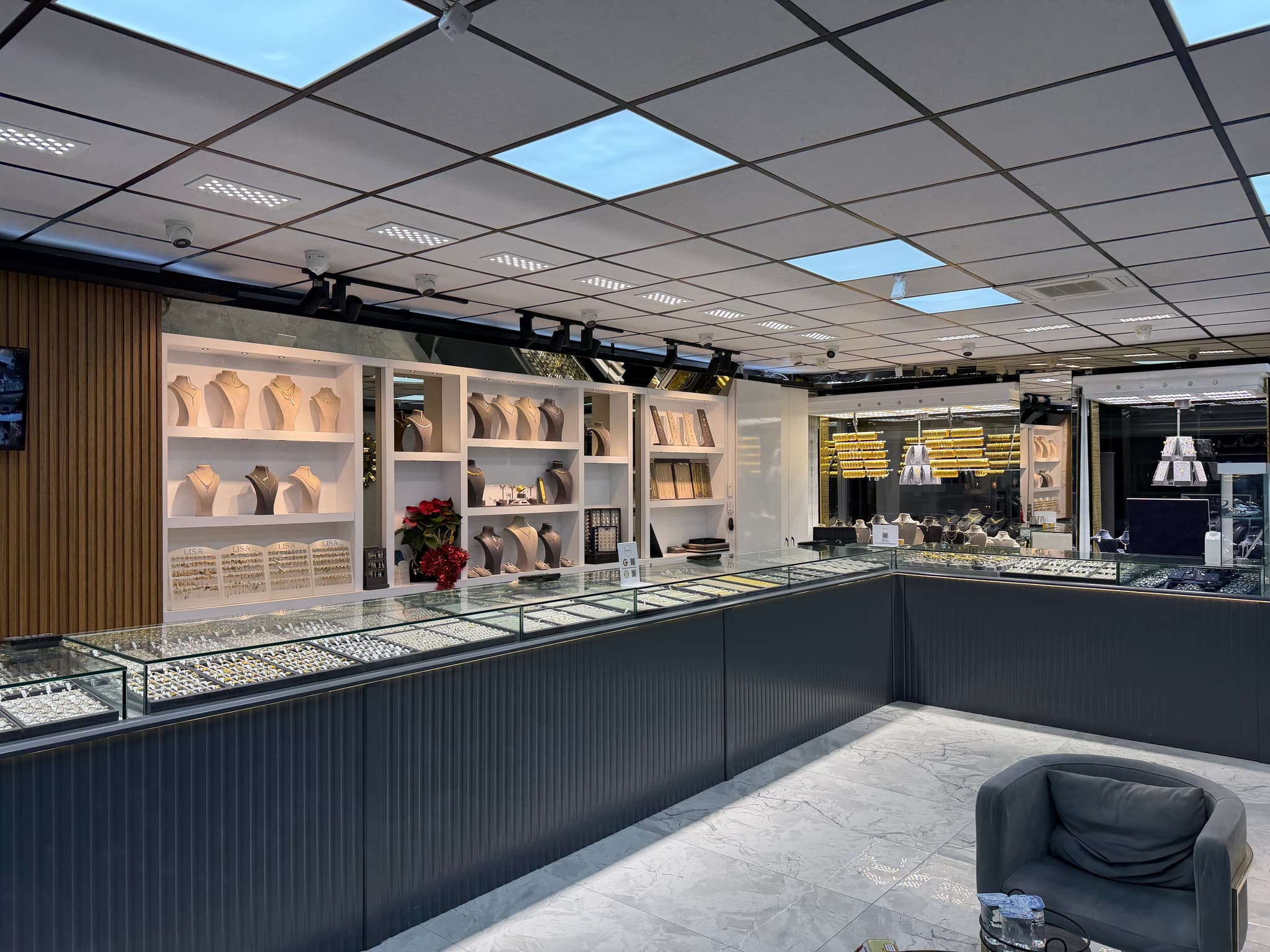 Adres: Çamlıca, Birlik Cd. No:20, 26180 Tepebaşı/Eskişehir-5